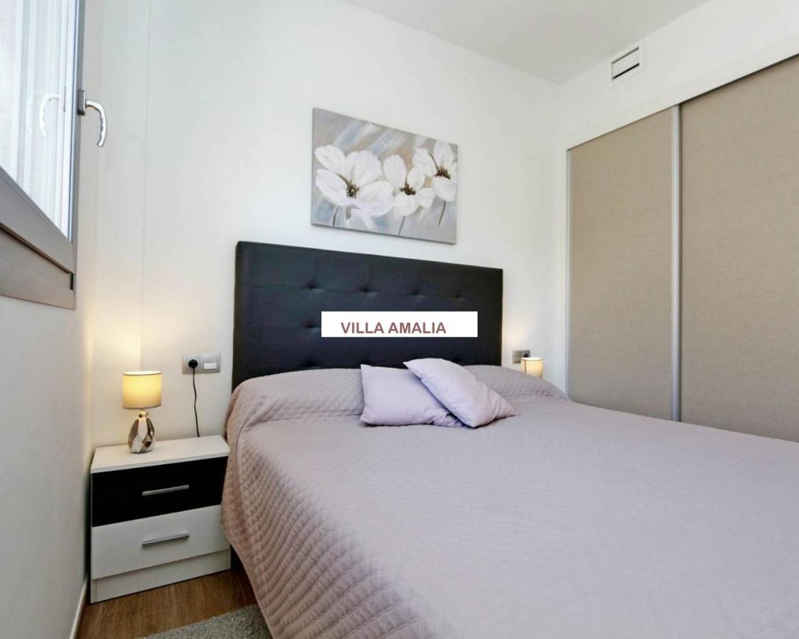Beach Apartment Amalia Torrevieja Exterior foto